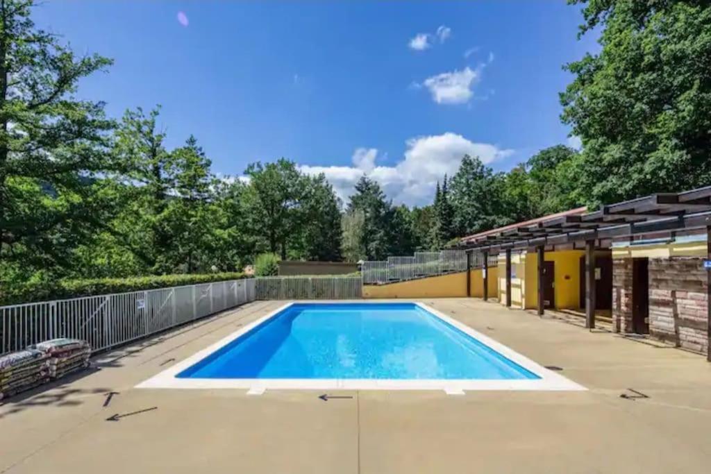 Appartement Au Calme Dans Residence Avec Piscine Boersch Bagian luar foto
