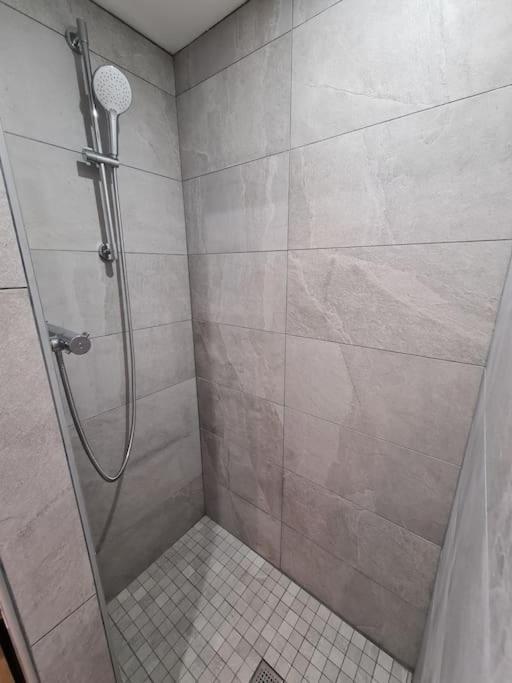 Appartement Au Calme Dans Residence Avec Piscine Boersch Bagian luar foto